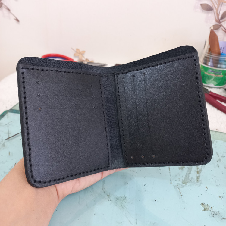 کیف پول جیبی مردانه چرم طبیعی دست دوز