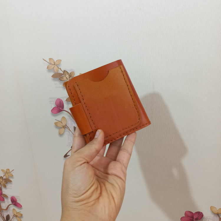 کیف جیبی مردانه چرم طبیعی مدل شیک و خاص دستدوز