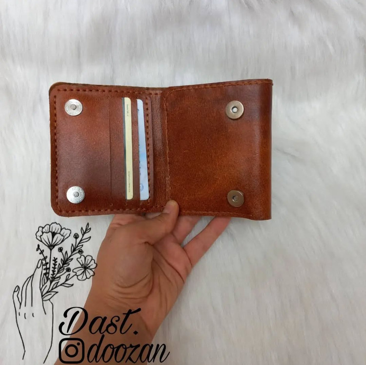 کیف پول مردانه ۳ لت چرم طبیعی مدل تاشو و مینیمال