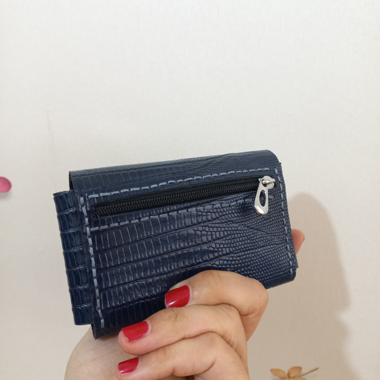 کیف جاکارتی چرمی ظرفیت ۱۸ کارت کنار هم و یک کارت بطور مجزا